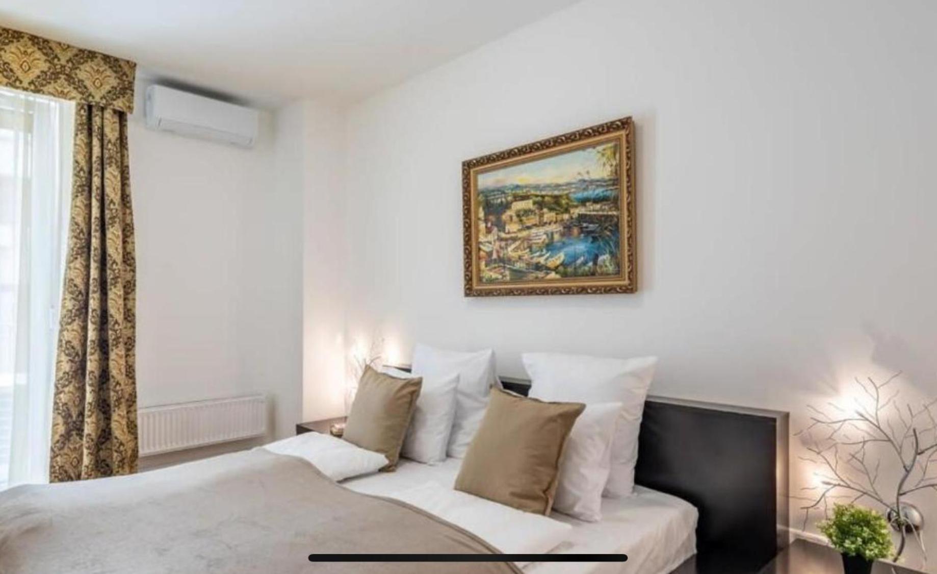 Buda Gem With Parking Budapest