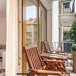 Buda Gem Apartment With Parking